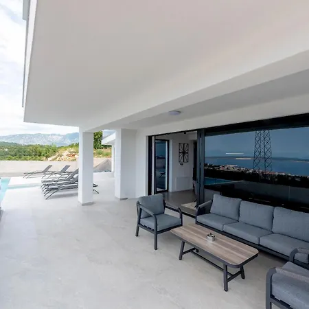 New Luxury Bogi In - By Istrabook