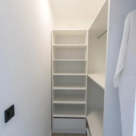 New Luxury Bogi In - By Istrabook Villa *