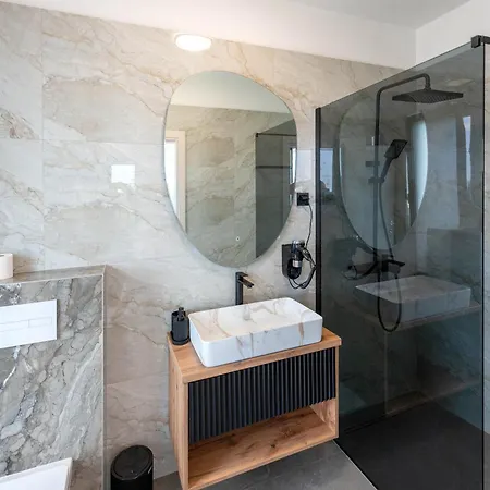 New Luxury Bogi In - By Istrabook * Crikvenica