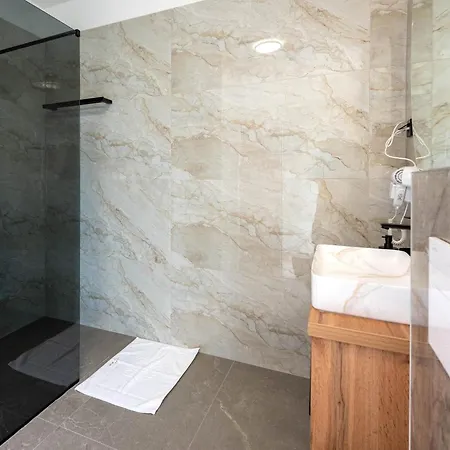 New Luxury Bogi In - By Istrabook * Crikvenica